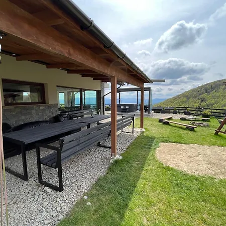 W Chmurach Ii Villa