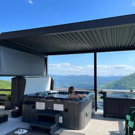 W Chmurach Ii Villa