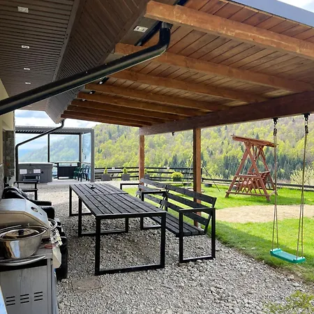 W Chmurach Ii 빌라 Kicznia